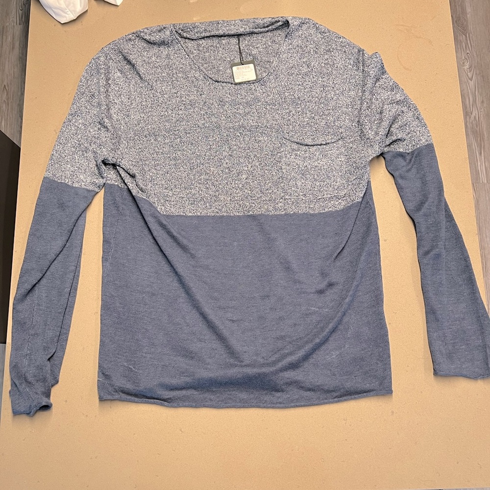 Club Monaco Light Sweater